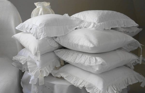 How to Wash Memory Foam Pillows